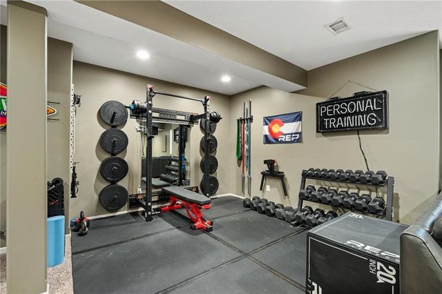 23632 W 52nd Terrace, Shawnee, KS 66226