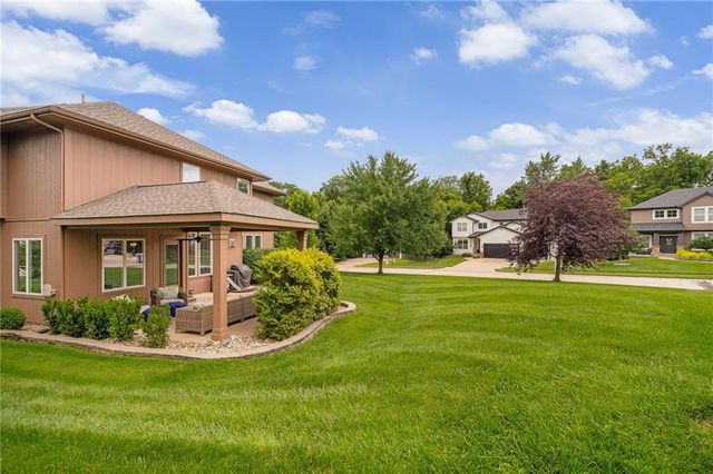 23632 W 52nd Terrace, Shawnee, KS 66226