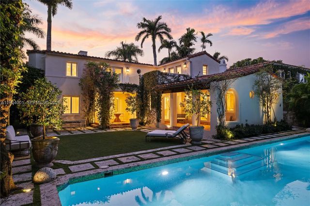 5711 N Bay Rd, Miami Beach, FL 33140