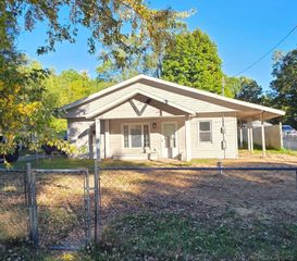 16 S Densmore Street, Muskegon, MI 49442