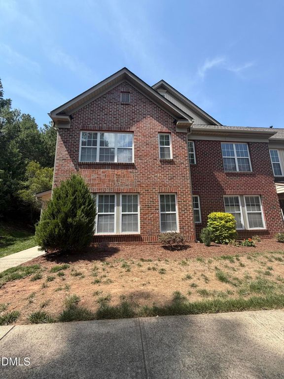 9915 Wasser Court, Raleigh, NC 27617