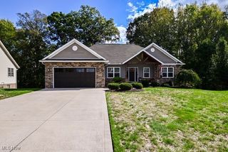 6182 Michael Barkey Avenue NW, Canal Fulton, OH 44614