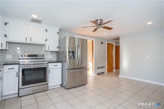 30 Westgate Street, West Hartford, CT 06110