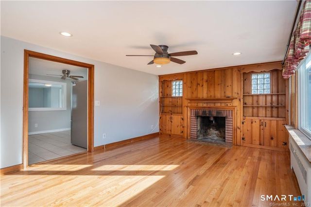 30 Westgate Street, West Hartford, CT 06110