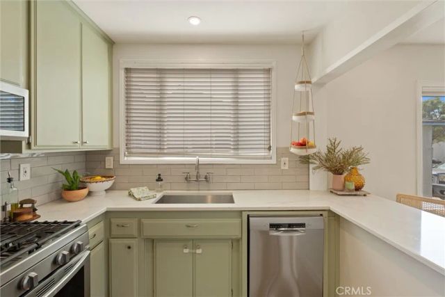 2902 Loomis, Lakewood, CA 90712