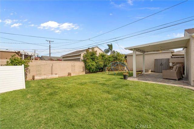 2902 Loomis, Lakewood, CA 90712