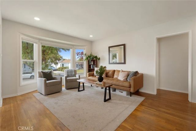 2902 Loomis, Lakewood, CA 90712