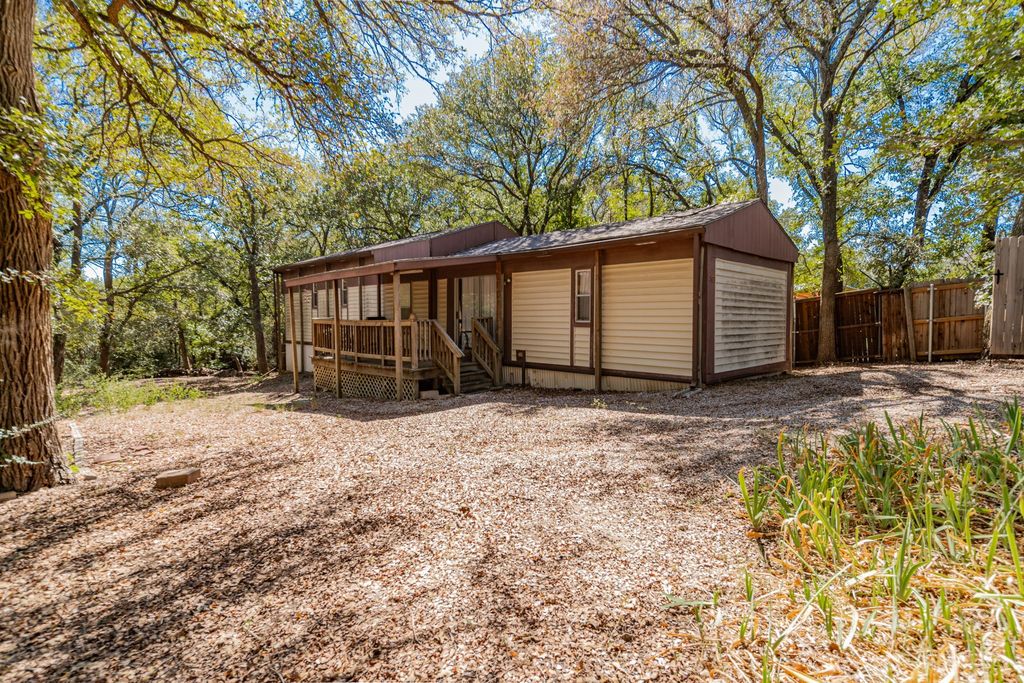 513 Mulberry Drive, Bartonville, TX 76226