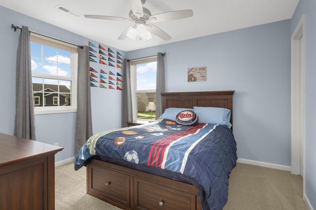 9354 Summerlin Road, Woodbury, MN 55129