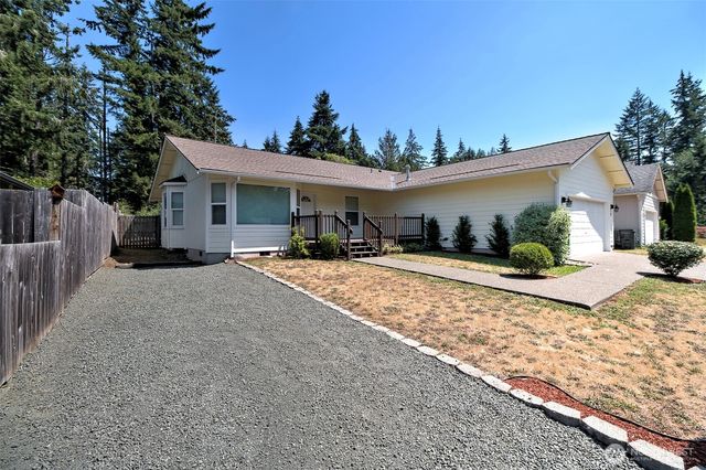 30 E Larch Place, Shelton, WA 98584