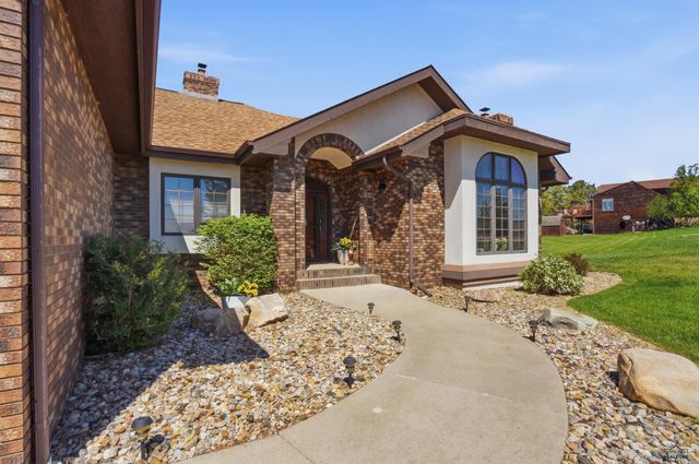 1348 PANORAMA CIR, Rapid City, SD 57701