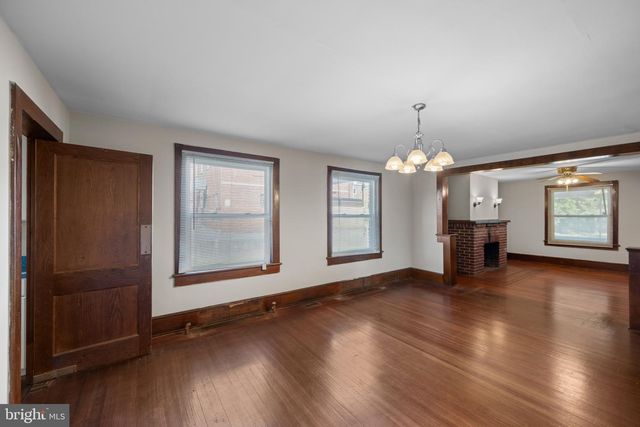 18 E CHATSWORTH AVE E, Reisterstown, MD 21136