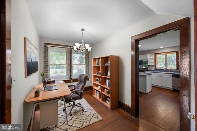 18 E CHATSWORTH AVE E, Reisterstown, MD 21136