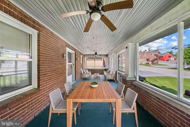 18 E CHATSWORTH AVE E, Reisterstown, MD 21136