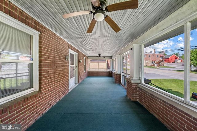 18 E CHATSWORTH AVE E, Reisterstown, MD 21136