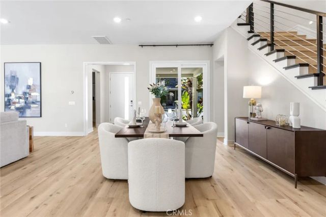 76 Bolide, Irvine, CA 92618