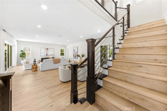 76 Bolide, Irvine, CA 92618