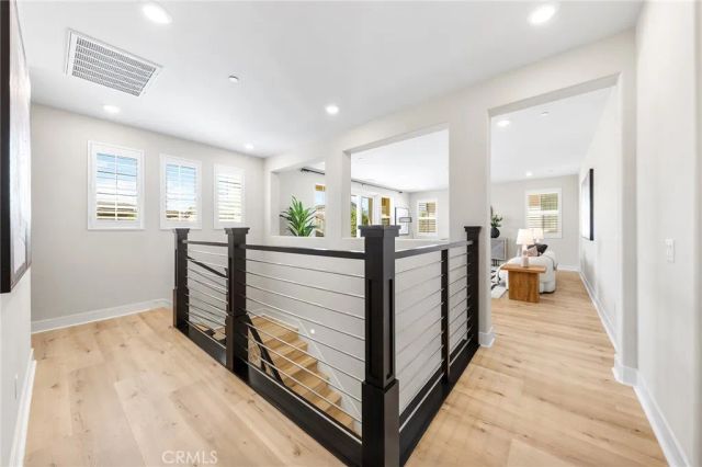 76 Bolide, Irvine, CA 92618