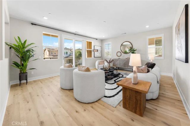 76 Bolide, Irvine, CA 92618