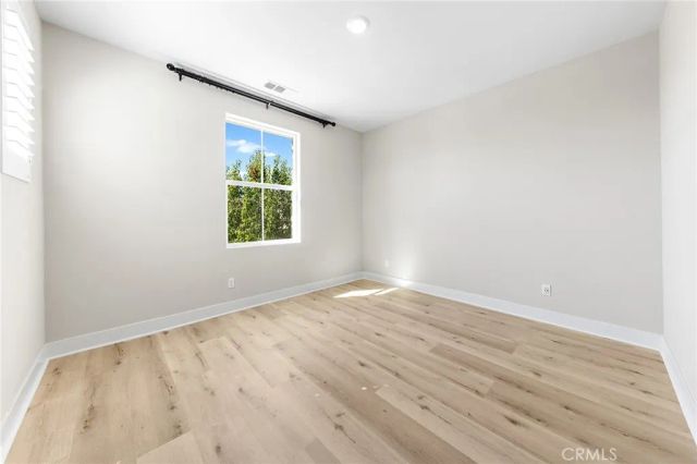 76 Bolide, Irvine, CA 92618