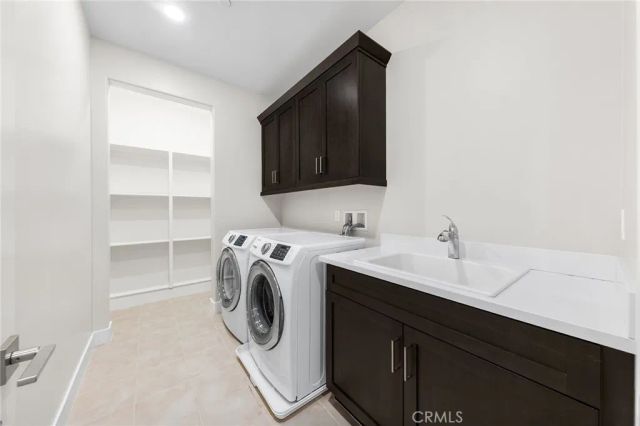 76 Bolide, Irvine, CA 92618