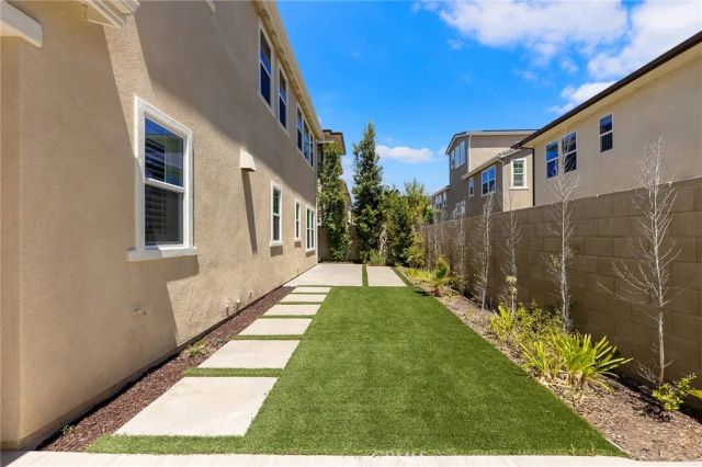 76 Bolide, Irvine, CA 92618