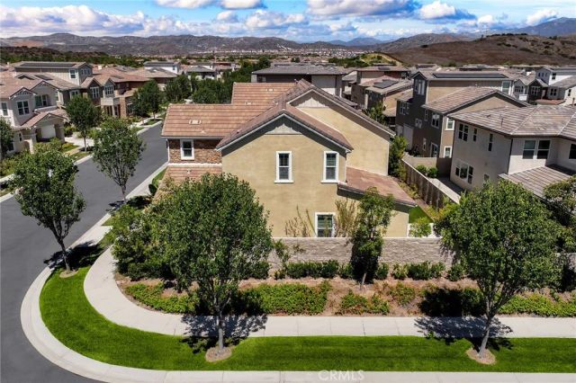 76 Bolide, Irvine, CA 92618