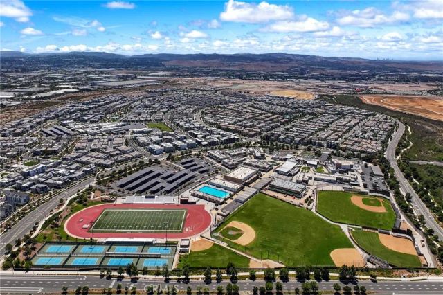 76 Bolide, Irvine, CA 92618