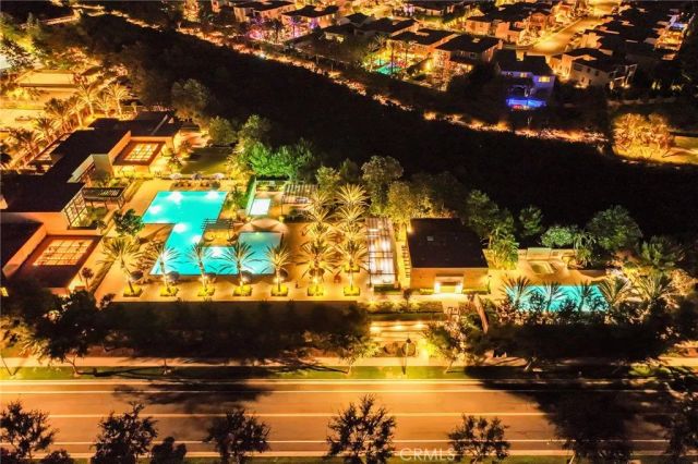 76 Bolide, Irvine, CA 92618