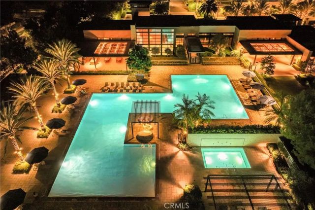 76 Bolide, Irvine, CA 92618