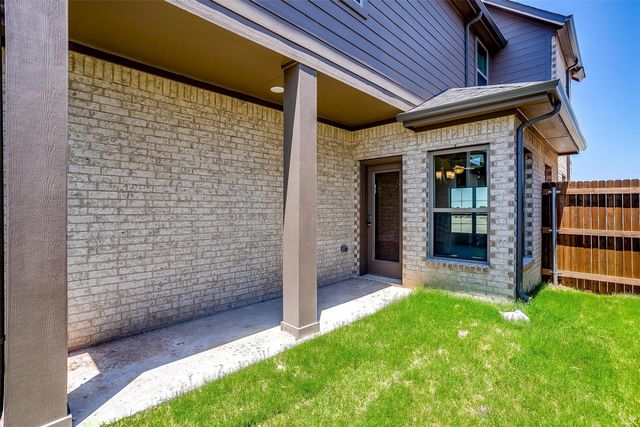 815 HOmeplace Circle, Mansfield, TX 76063