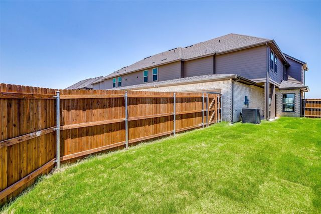 815 HOmeplace Circle, Mansfield, TX 76063