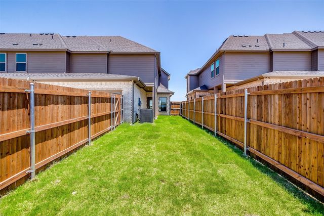 815 HOmeplace Circle, Mansfield, TX 76063