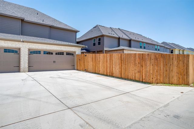 815 HOmeplace Circle, Mansfield, TX 76063