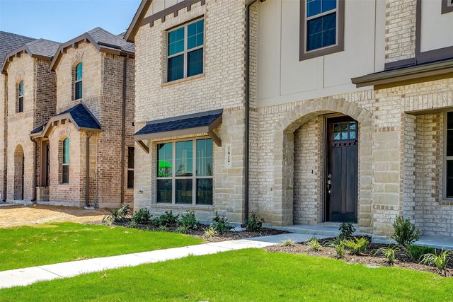 815 HOmeplace Circle, Mansfield, TX 76063