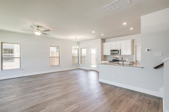 815 HOmeplace Circle, Mansfield, TX 76063