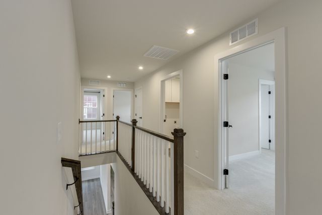 951 Caywood Rd, Smyrna, TN 37167