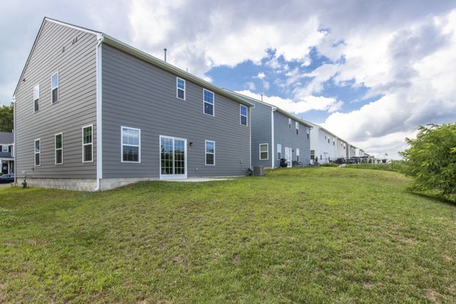 951 Caywood Rd, Smyrna, TN 37167