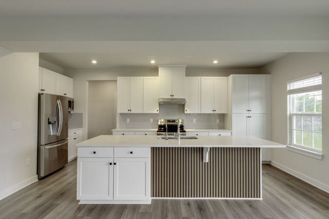 951 Caywood Rd, Smyrna, TN 37167