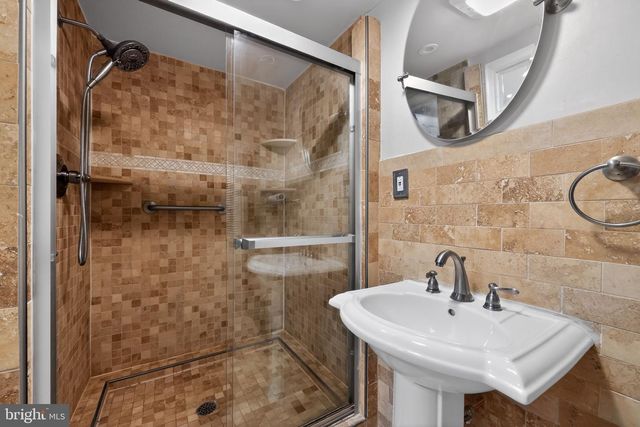 314 W LOGAN ST, Philadelphia, PA 19144