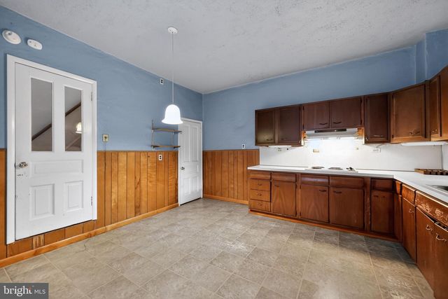 314 W LOGAN ST, Philadelphia, PA 19144