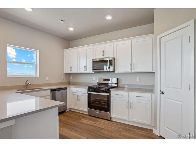 48225 Shetland Drive, Bennett, CO 80102