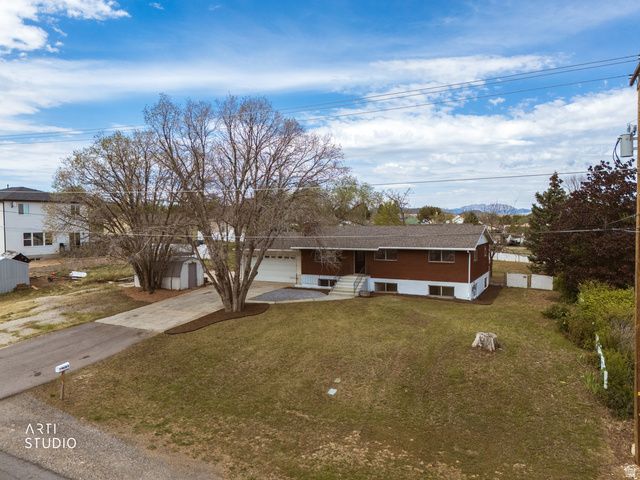 270 S 300 E, Santaquin, UT 84655