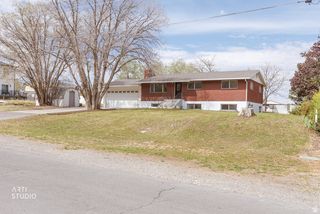 270 S 300 E, Santaquin, UT 84655