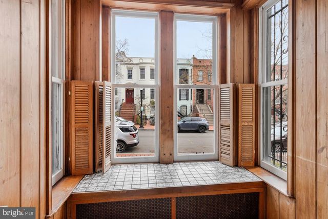 511 2ND ST SE, Washington, DC 20003