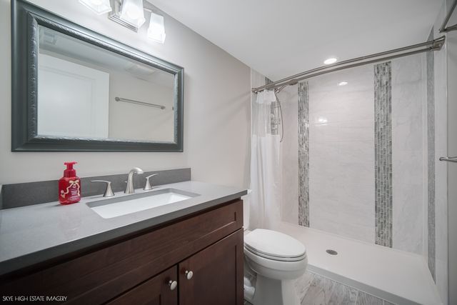 29 W. 31st. Place, Steger, IL 60475