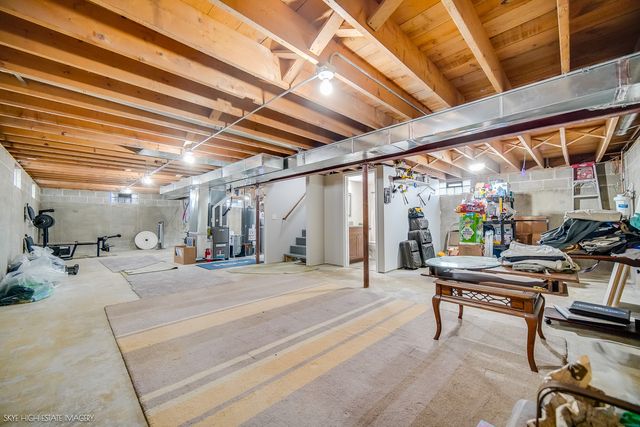 29 W. 31st. Place, Steger, IL 60475