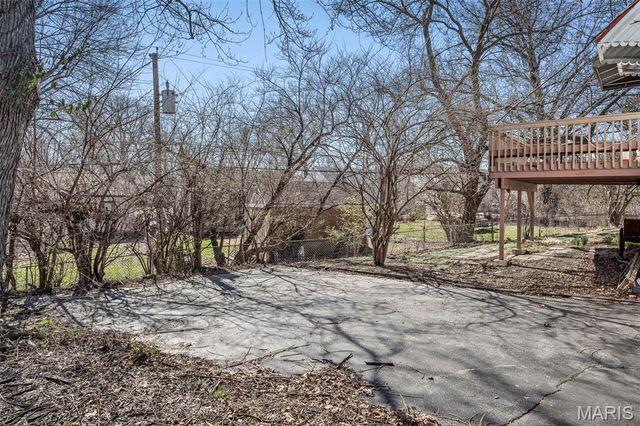 10832 Saint Henry Court, St Ann, MO 63074