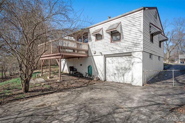 10832 Saint Henry Court, St Ann, MO 63074