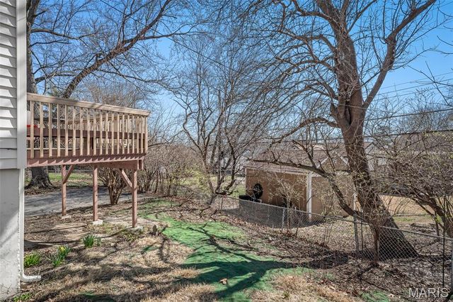 10832 Saint Henry Court, St Ann, MO 63074